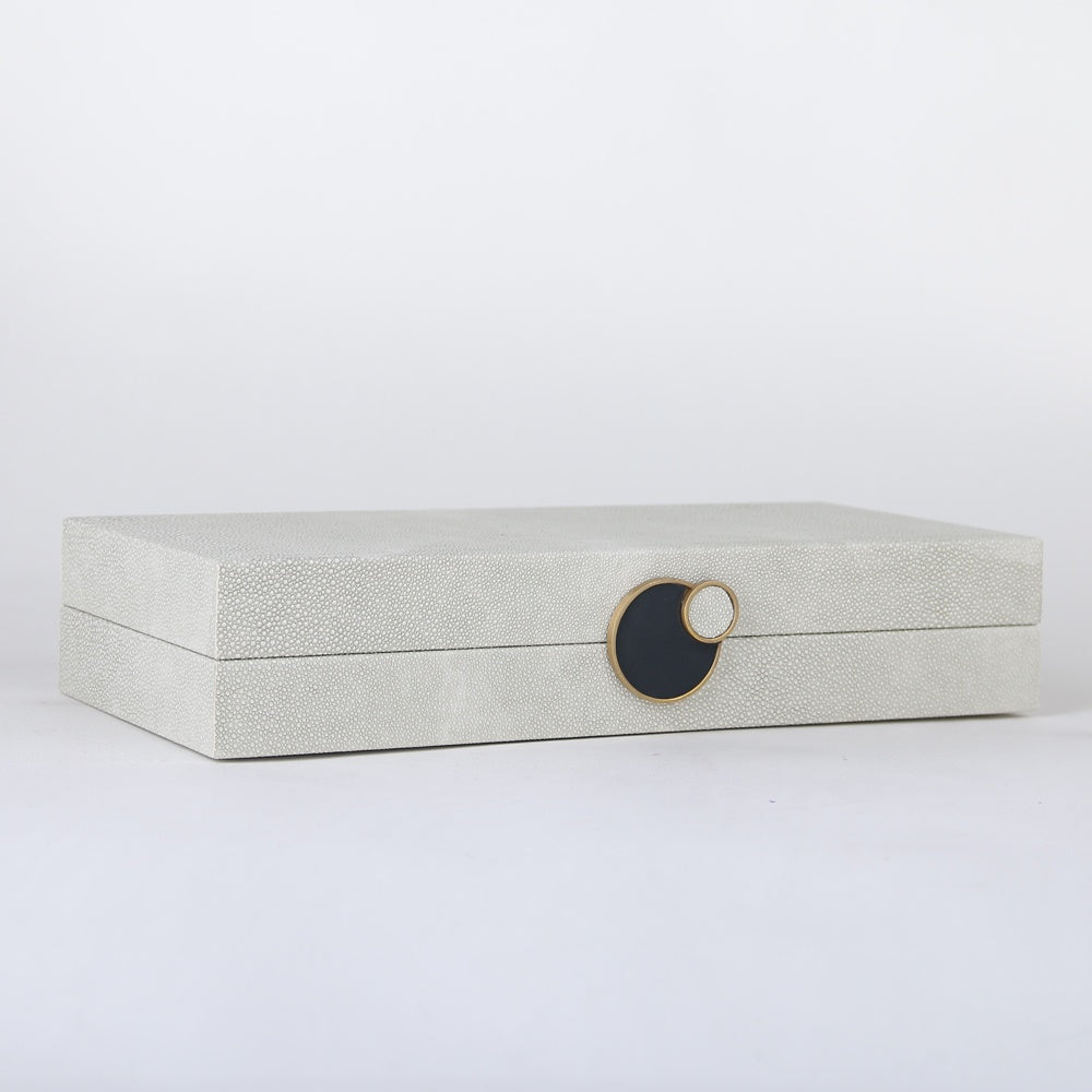 White Leather Box With Handle Detail - Large CZ-B-B-0204