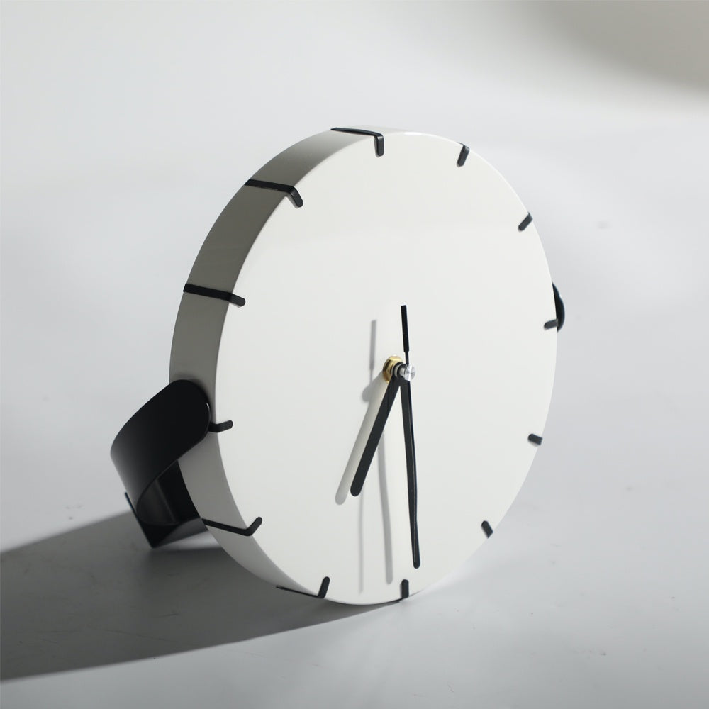 White & Black Resin & Iron Desk Clock CZ-S-B-0695