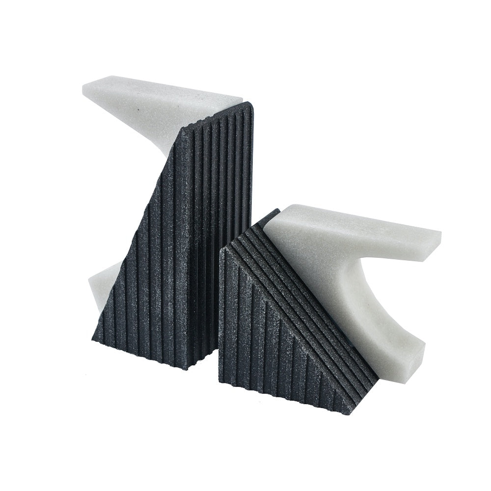Black & White Resin Bookends (Set of 2) CZ0007