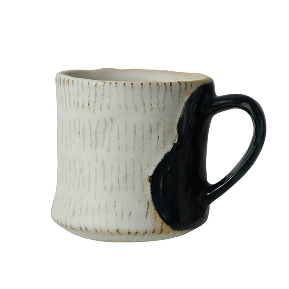 Black & White Ceramic Mug with Line Detail FD-D25059