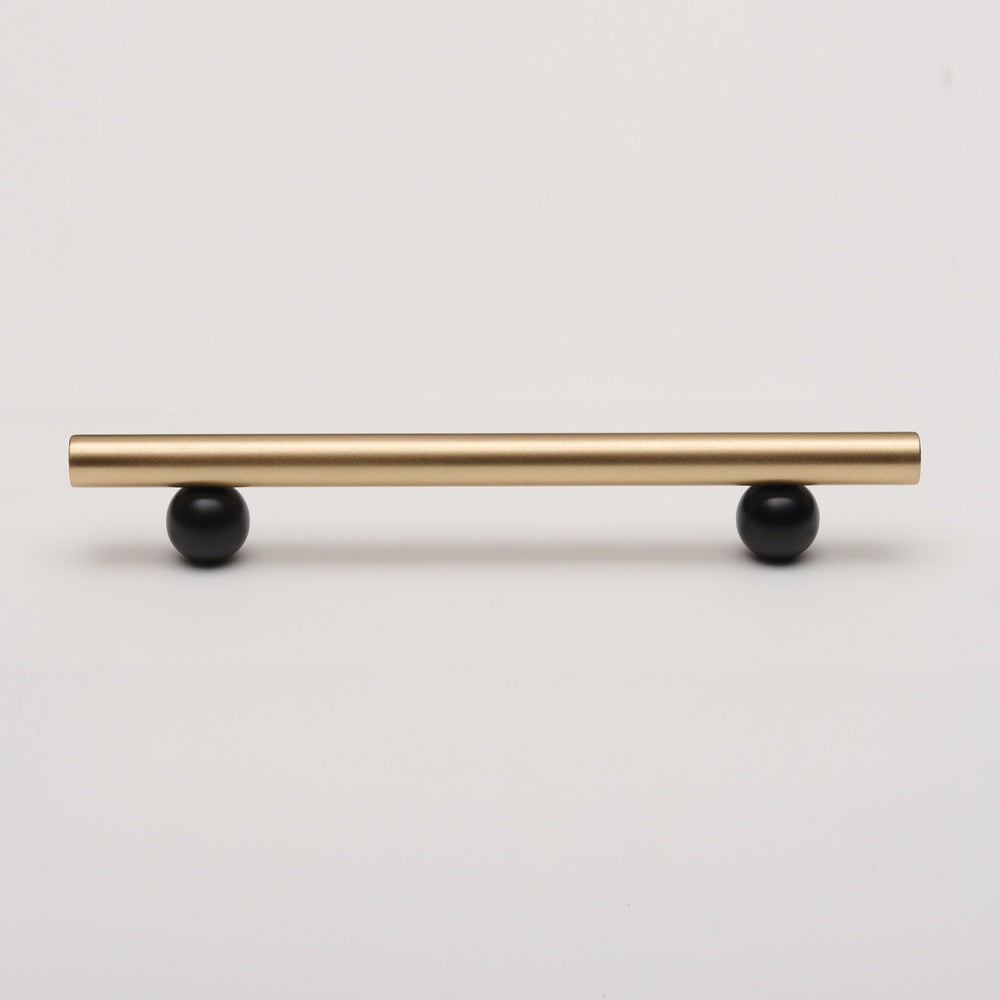 Cassian Pull - Brushed Brass & Black HK0131-BBK-160