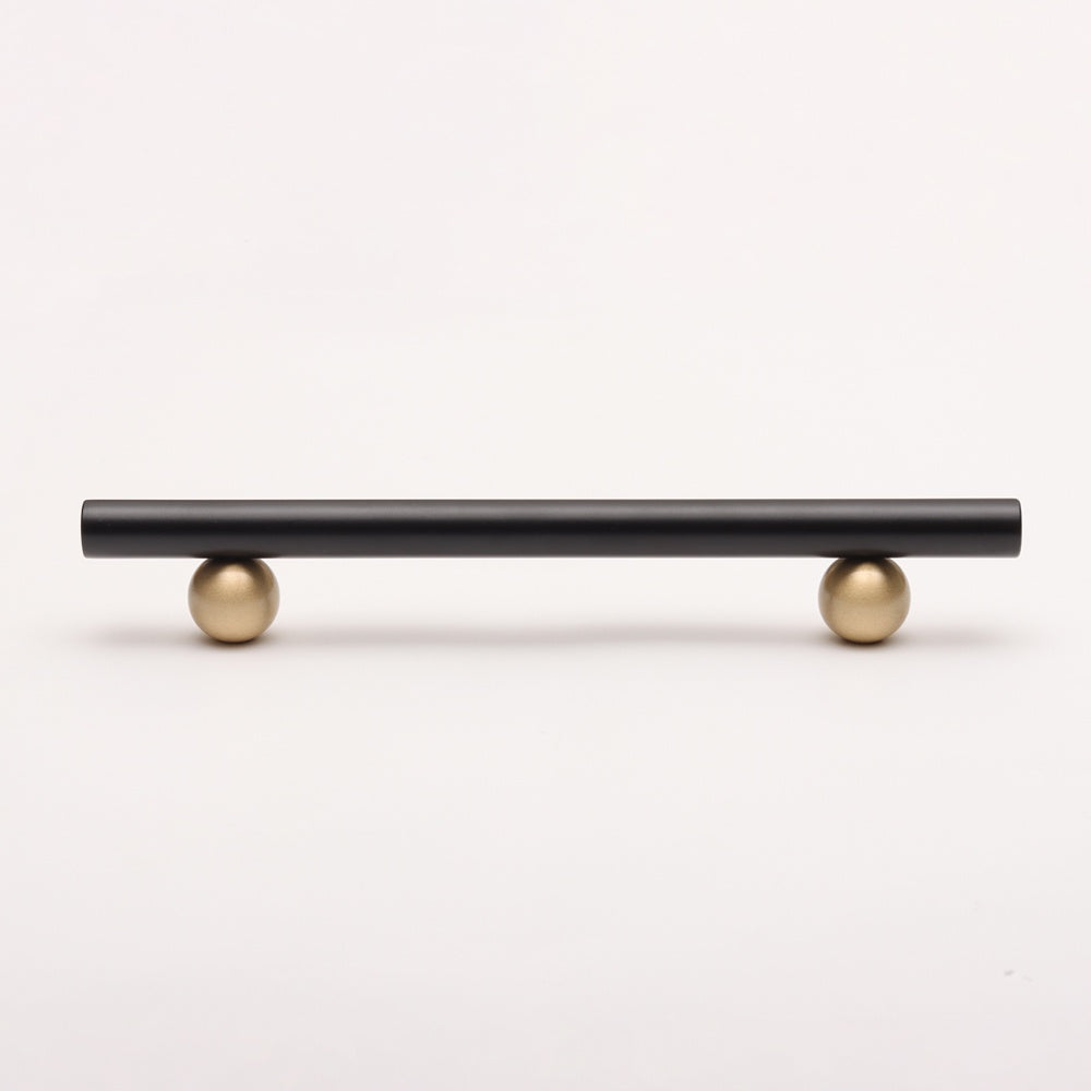 Cassian Pull - Black & Brushed Brass HK0131-BKB-160