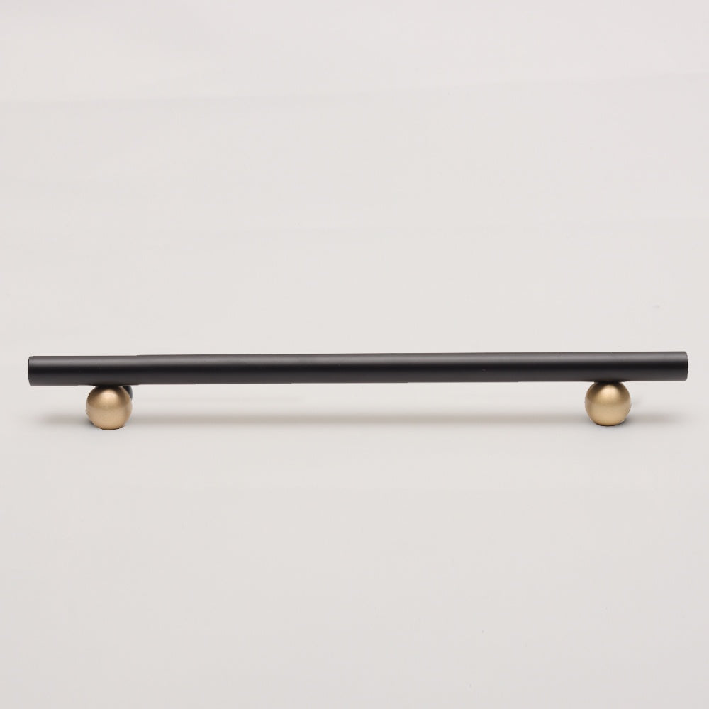 Cassian Pull - Black & Brushed Brass HK0131-BKB-224