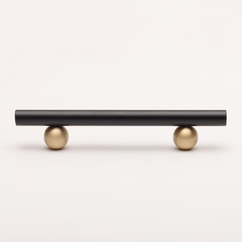 Cassian Pull - Black & Brushed Brass HK0131-BKB-96