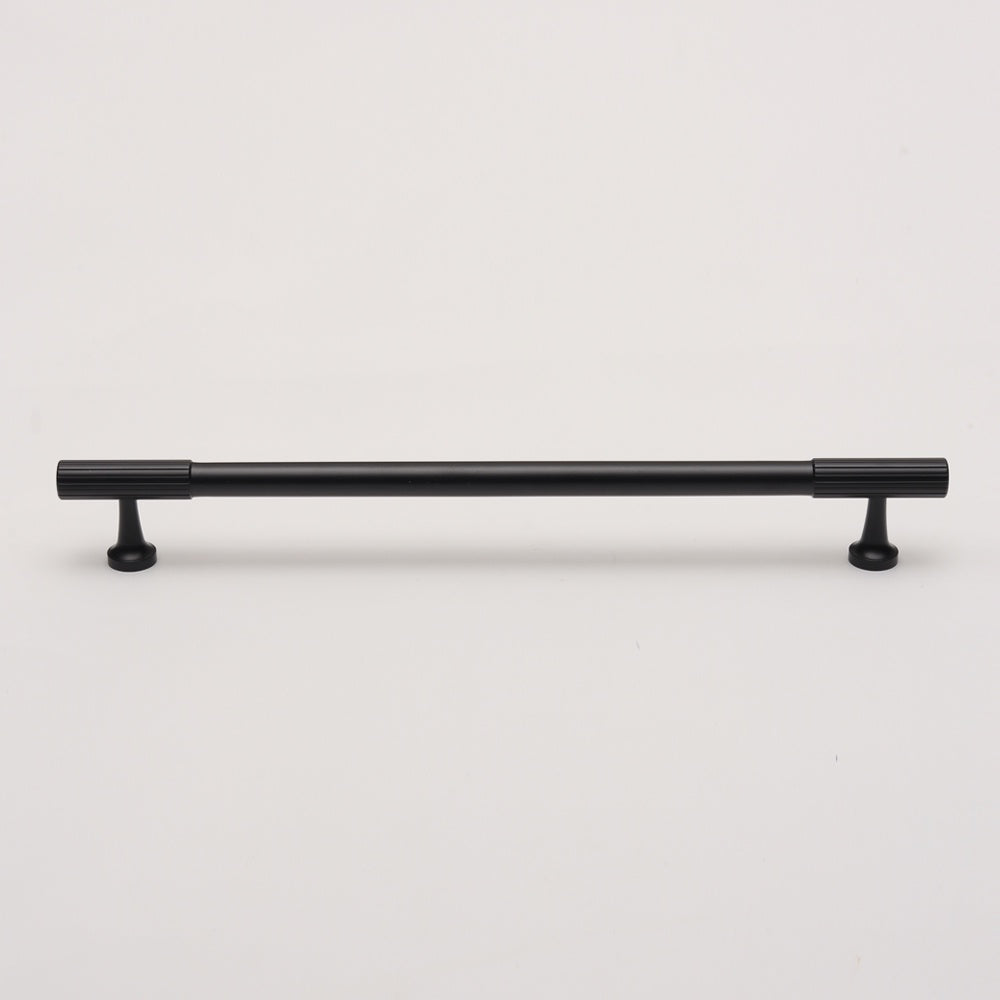 Sebastian Pull - Black HK0134-BK-224