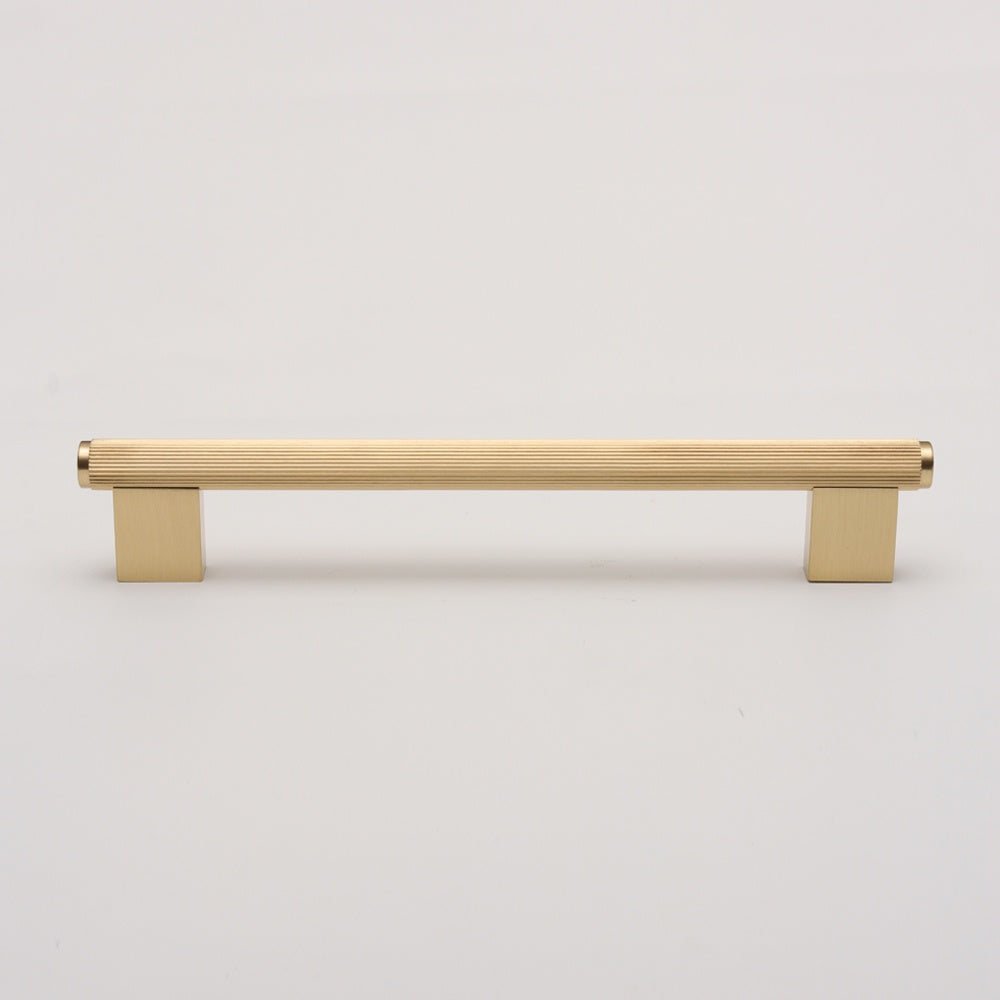 Carter Pull - Brushed Brass HK0908-BB-160