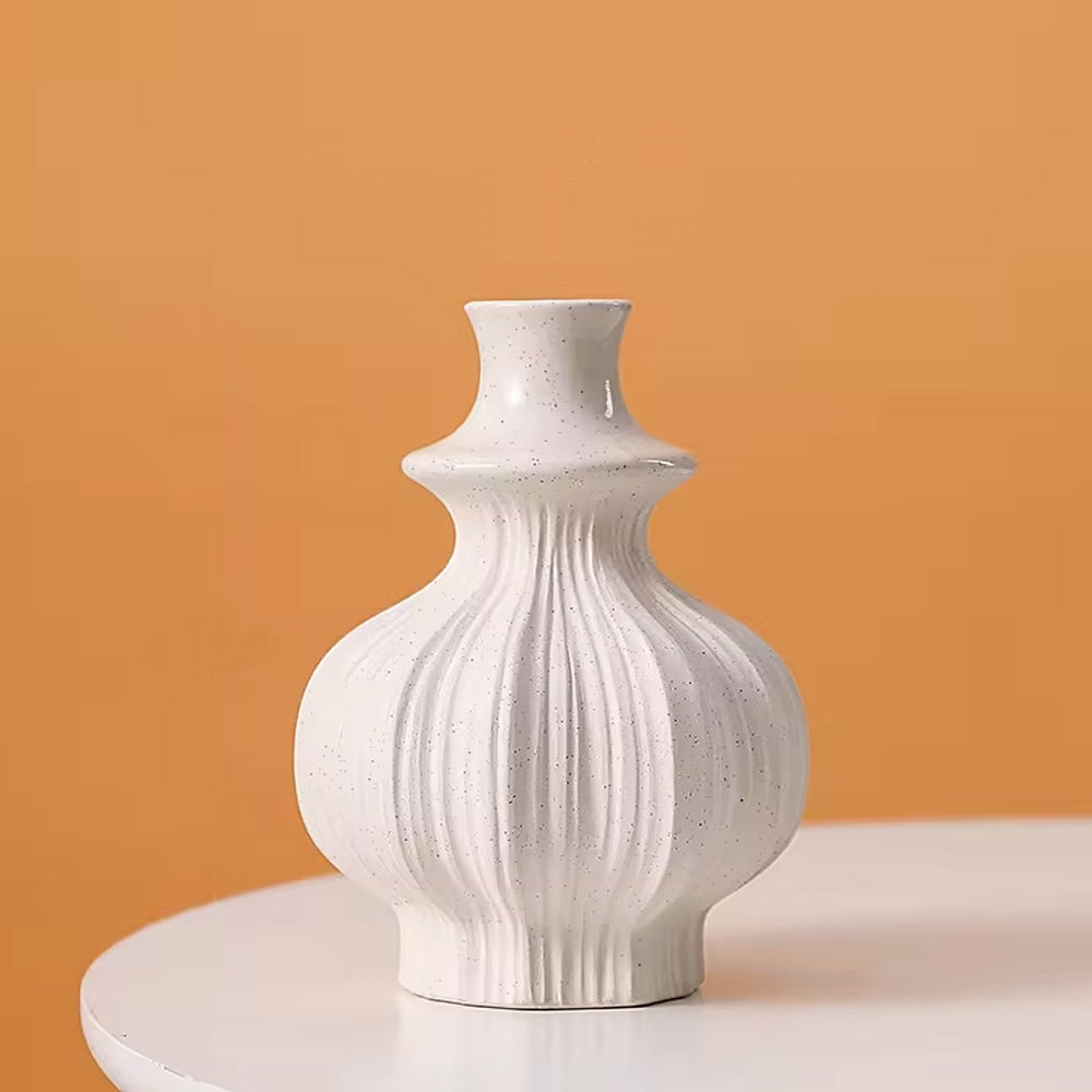 White Ceramic Decorative Vase LT1003-A