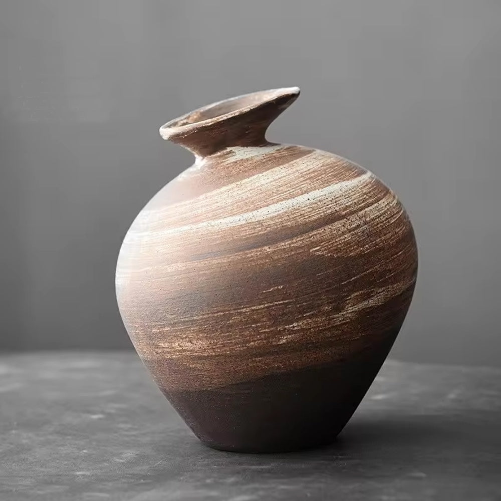Antique Ceramic Vase - A LT1004-A