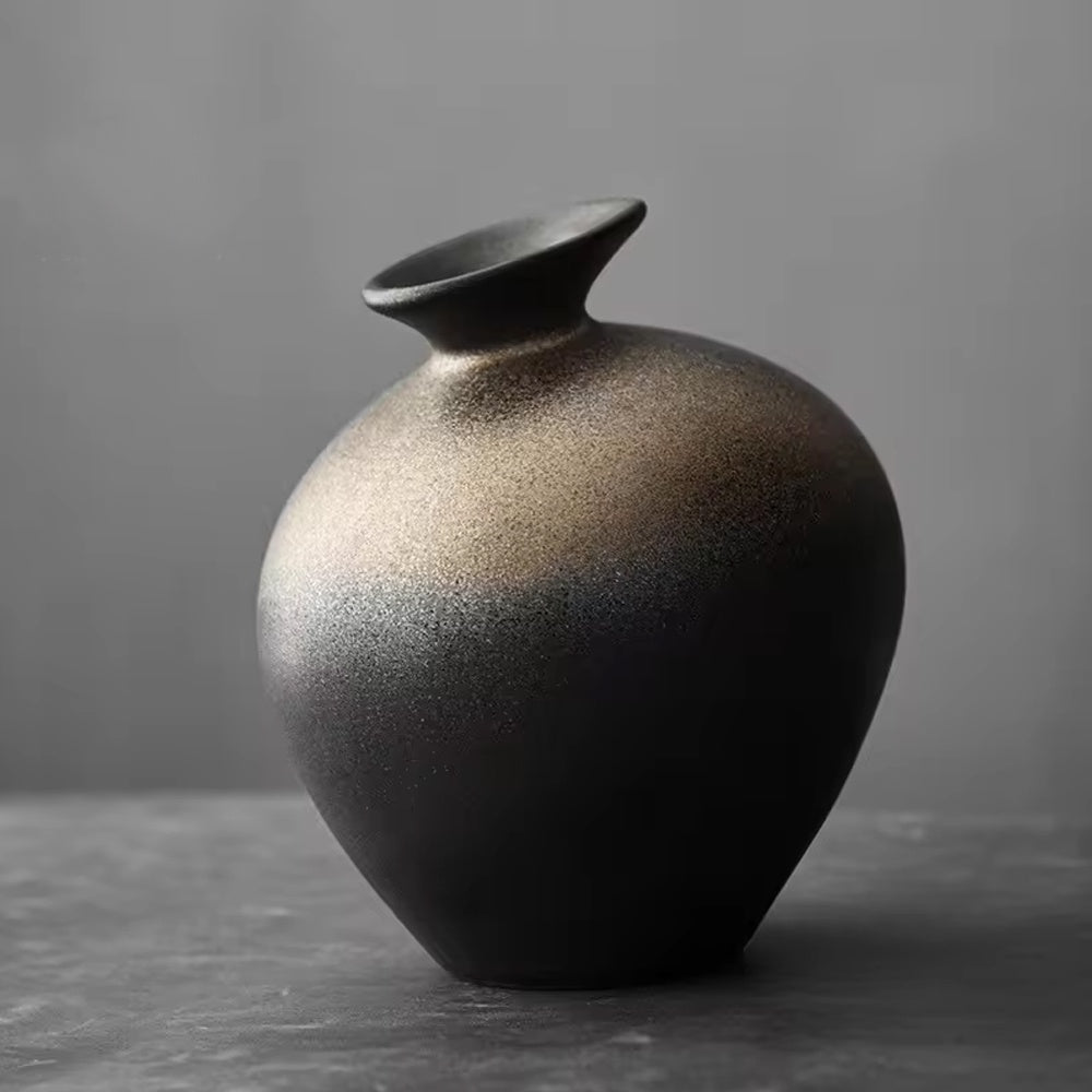 Antique Ceramic Vase - E LT1004-E