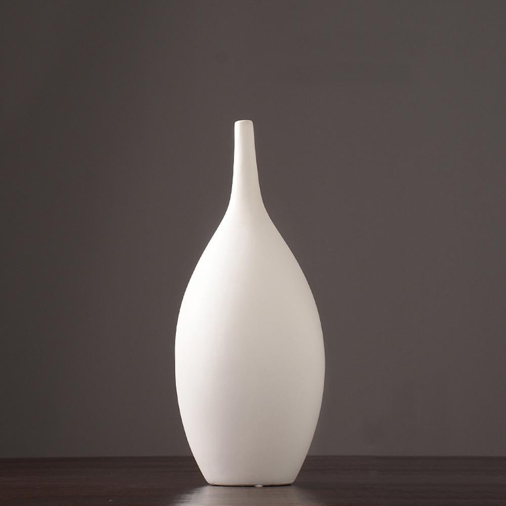 White Ceramic Vase 1602-1
