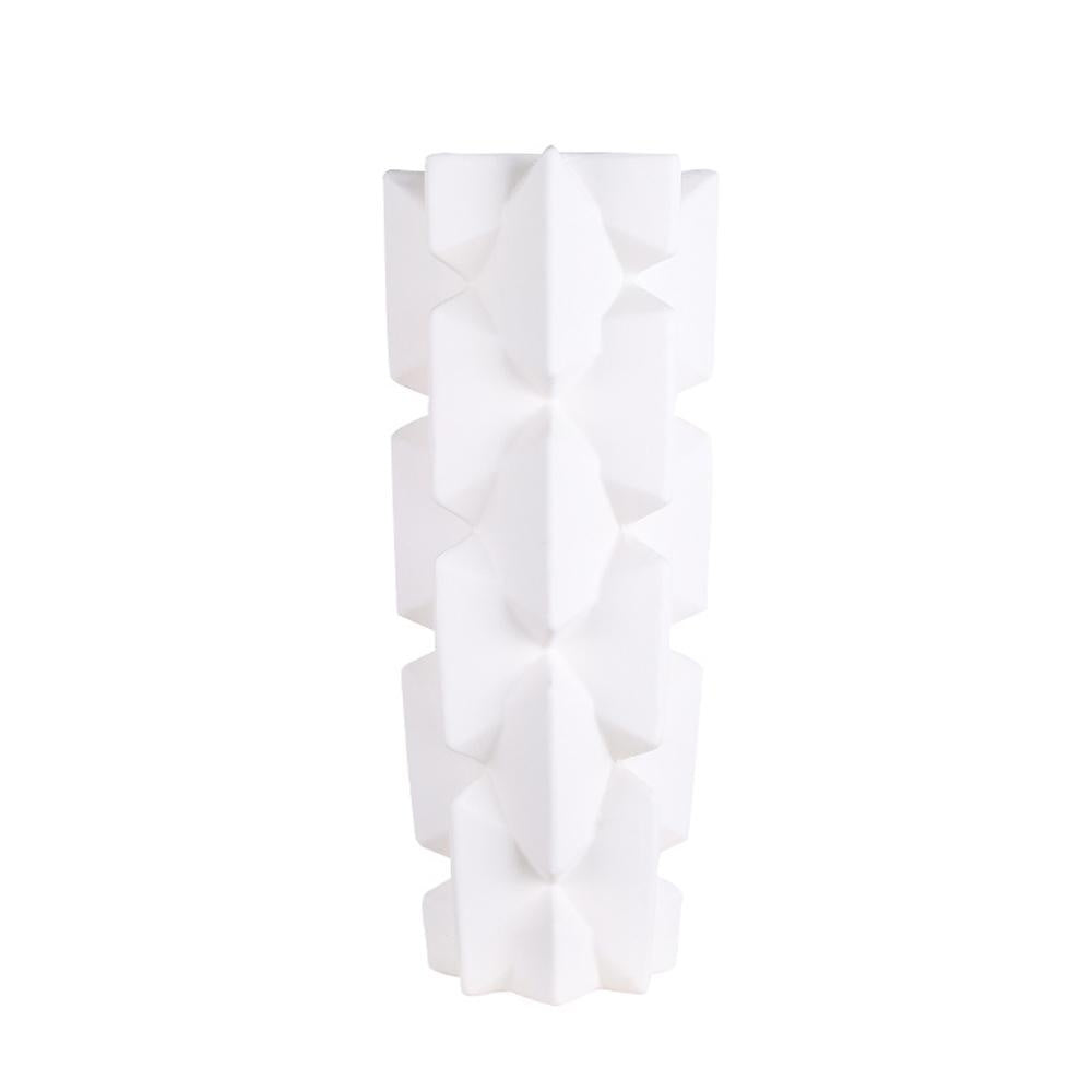 White Ceramic Vase FA-D21044