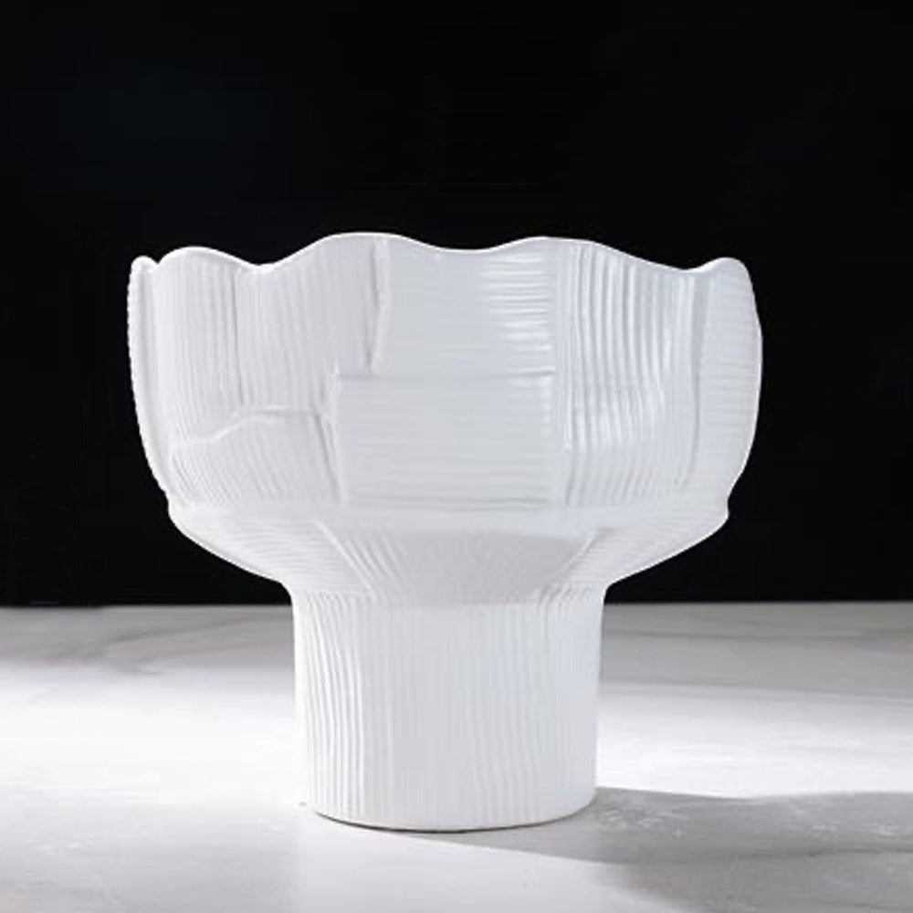 White Ceramic Pedestal Bowl A LT664W-A