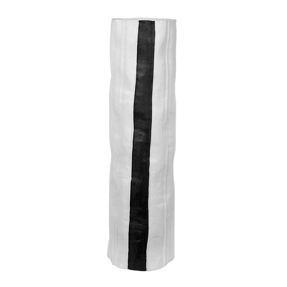 Black and White Striped Creased Ceramic Vase - Cylindrical HPYG3410W2