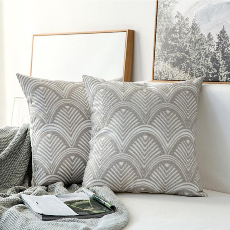 Embroidered Trellis Pattern Cushion MND092