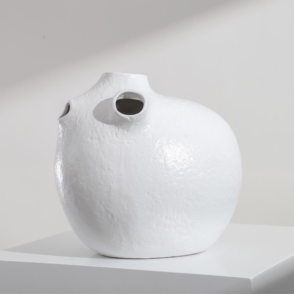 White Ceramic Vase 606972