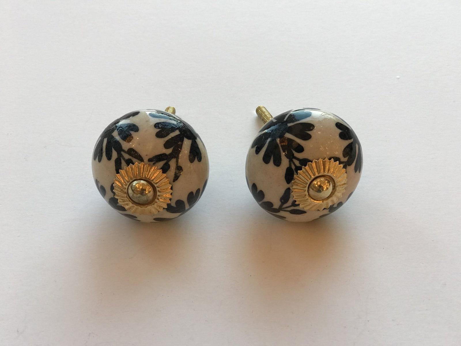 Ceramic KnobKNOB 133 مقبض