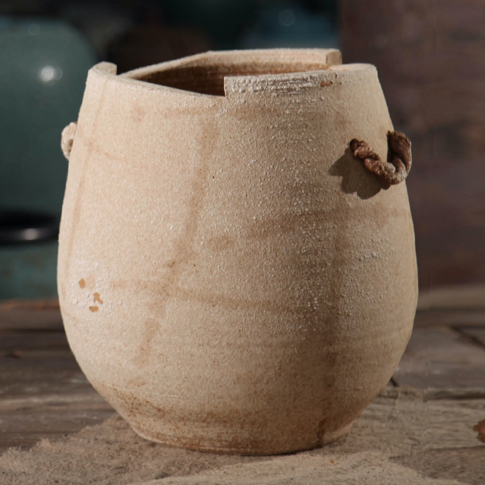 Distressed Ceramic Pot with Handle Detail 695438