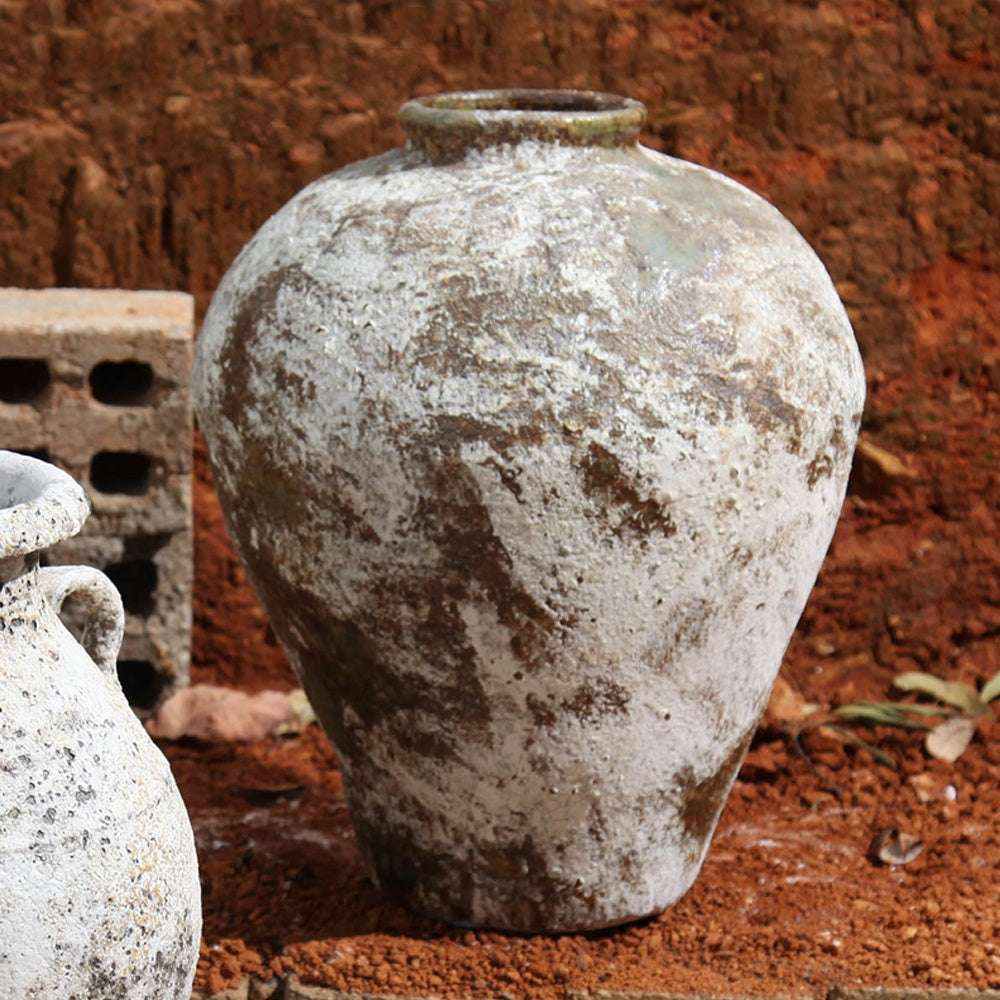 Distressed White Ceramic Vase 698082