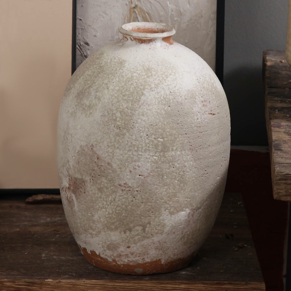 Distressed White Ceramic Vase 698883