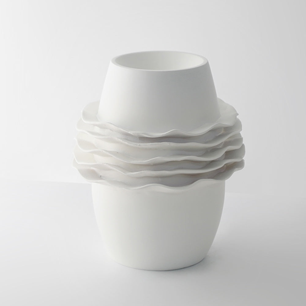 White Ceramic Vase - Large F0910L