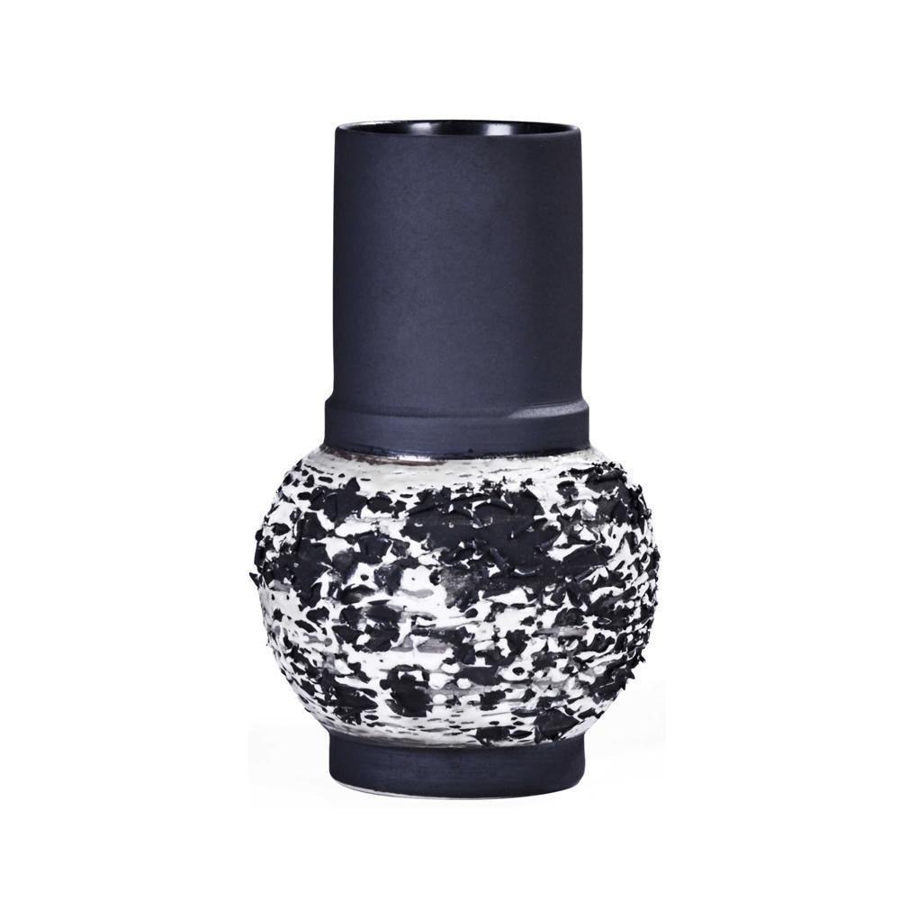 Black & White Textured Ceramic Vase - Small 607476