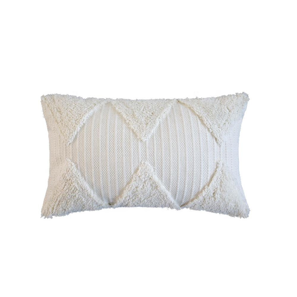 Ivory Tufted Cushion وسادة