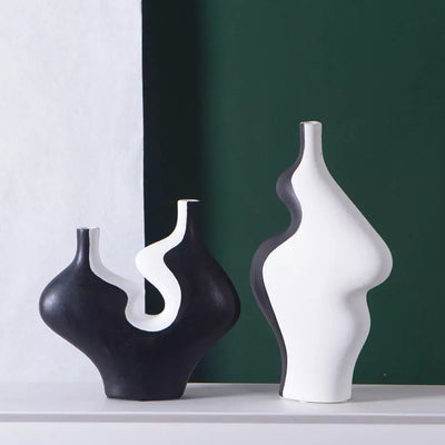 Black & White Abstract Ceramic Vase - Wide A652-255CH