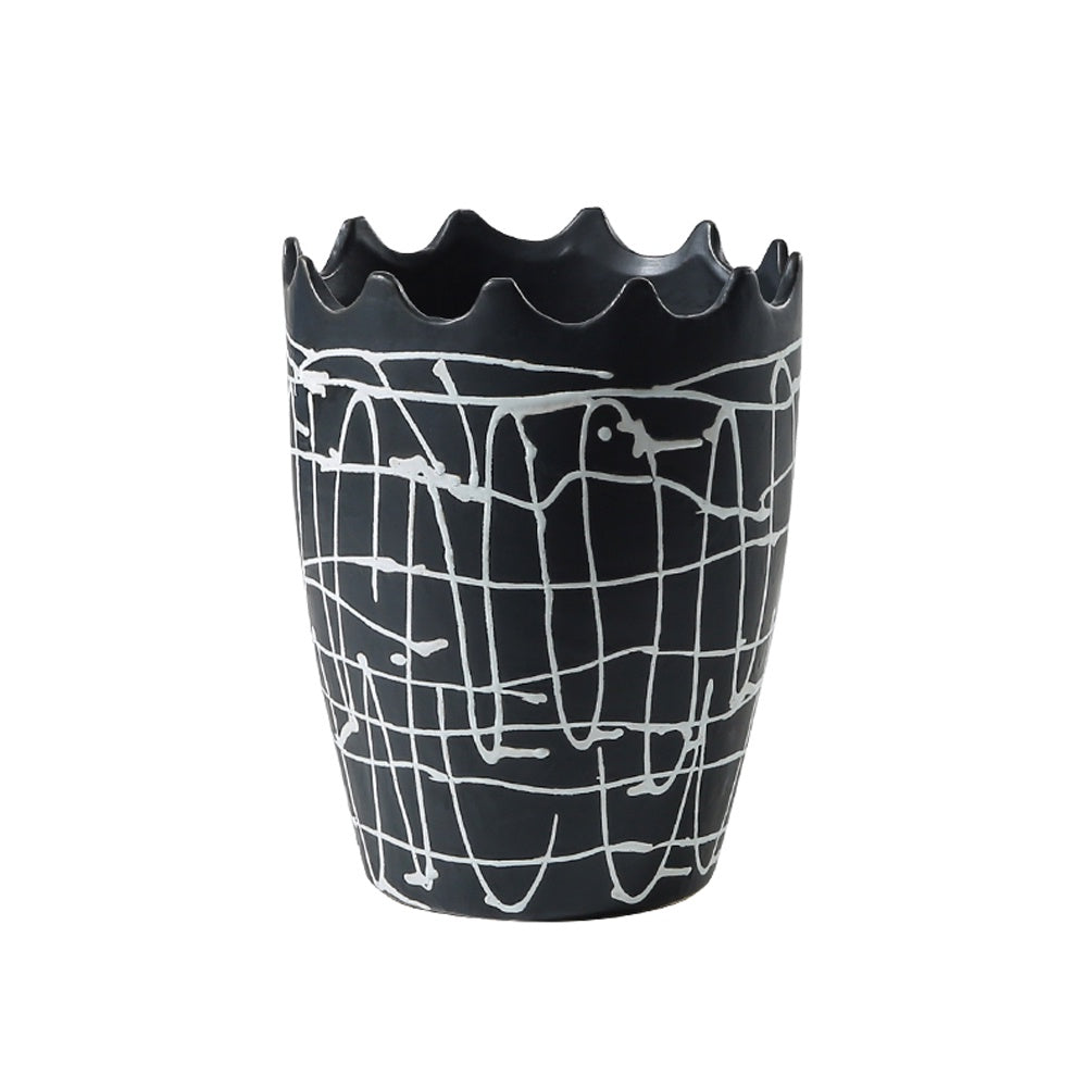 Black & White Ceramic Vase FA-D22094
