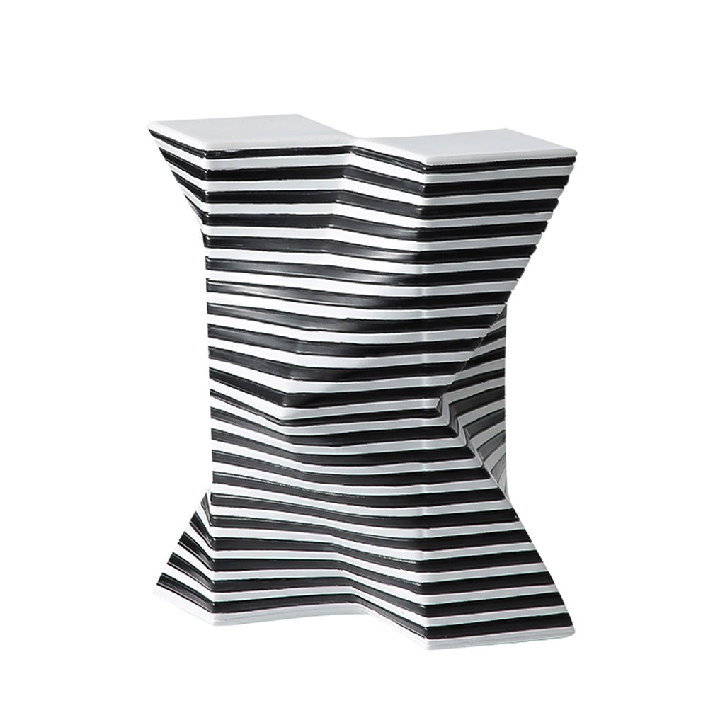 Black & White Resin Striped Abstract Sculpture FC-SZ2160