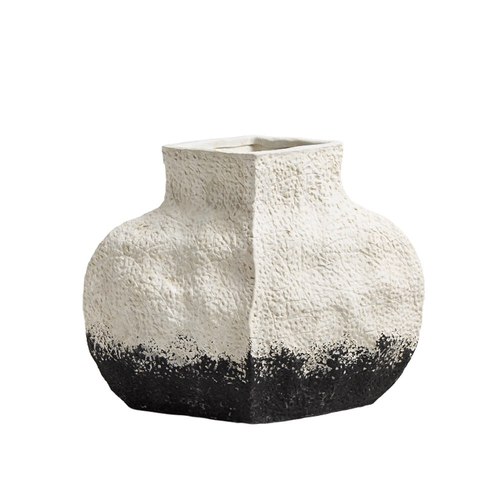 Black & White Textured Ceramic Vase  FD-D23119B