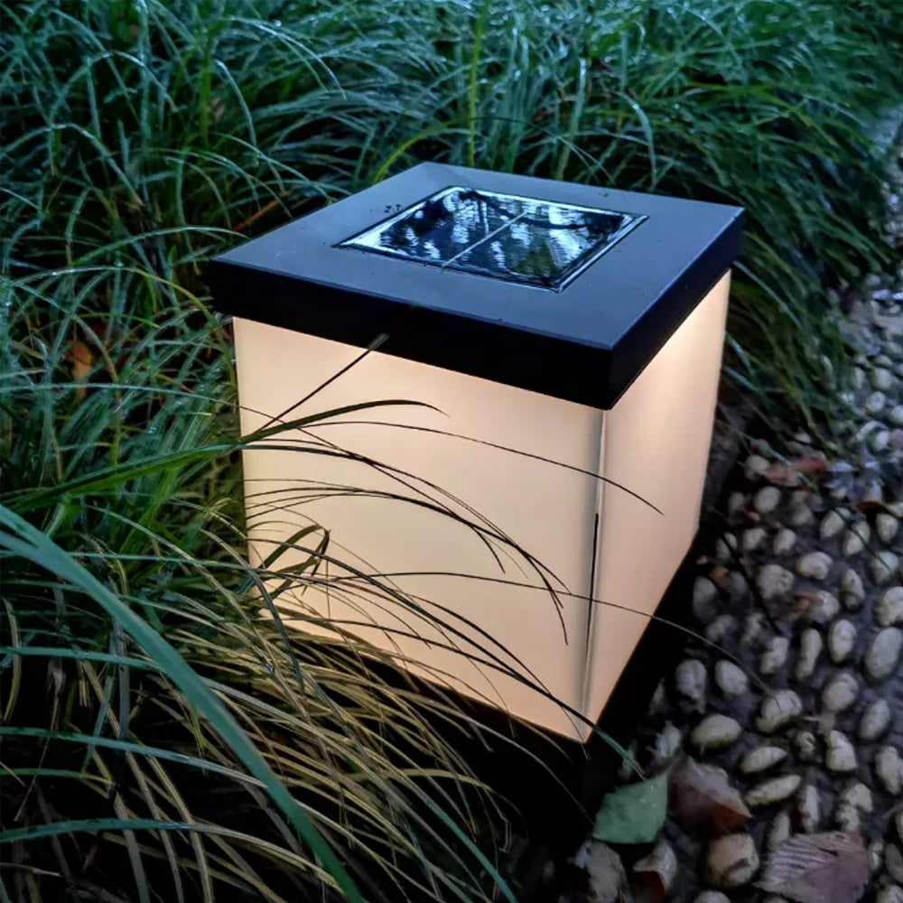 Solar Iron & Polypropylene Garden Light HK-SL001-93