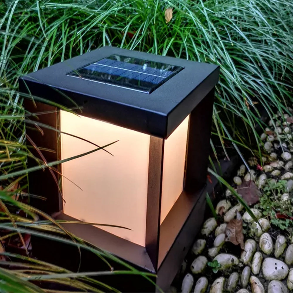 Solar Iron & Polypropylene Garden Light HK-SL001-94