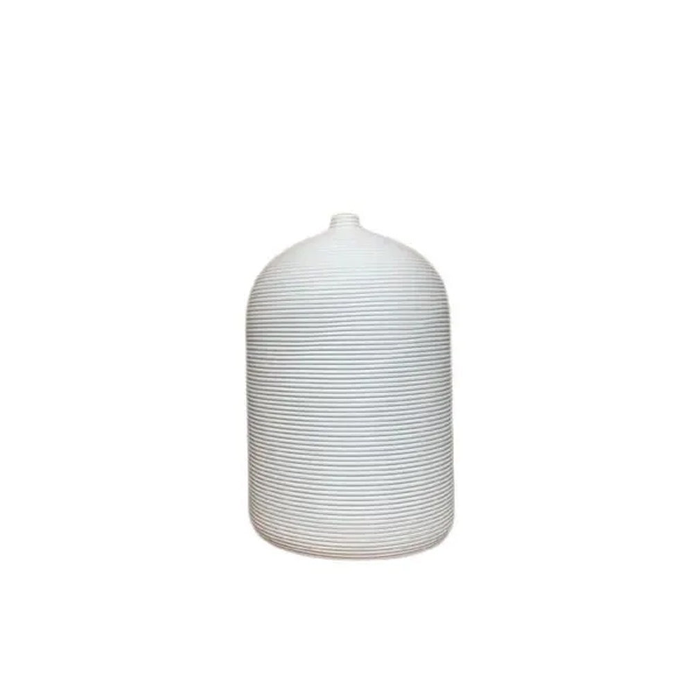 White Ceramic Ribbed Vase HP1535