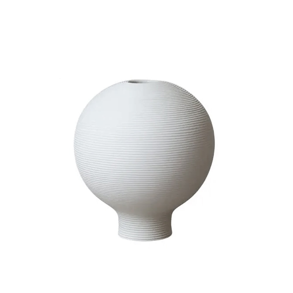 White Ribbed Ceramic Vase HP1547