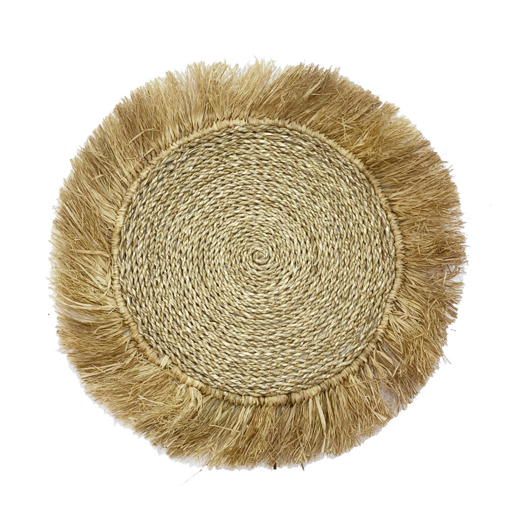 Natural Round Seagrass Placemat With Light Brown Fringe المطبخ وتناول الطعام