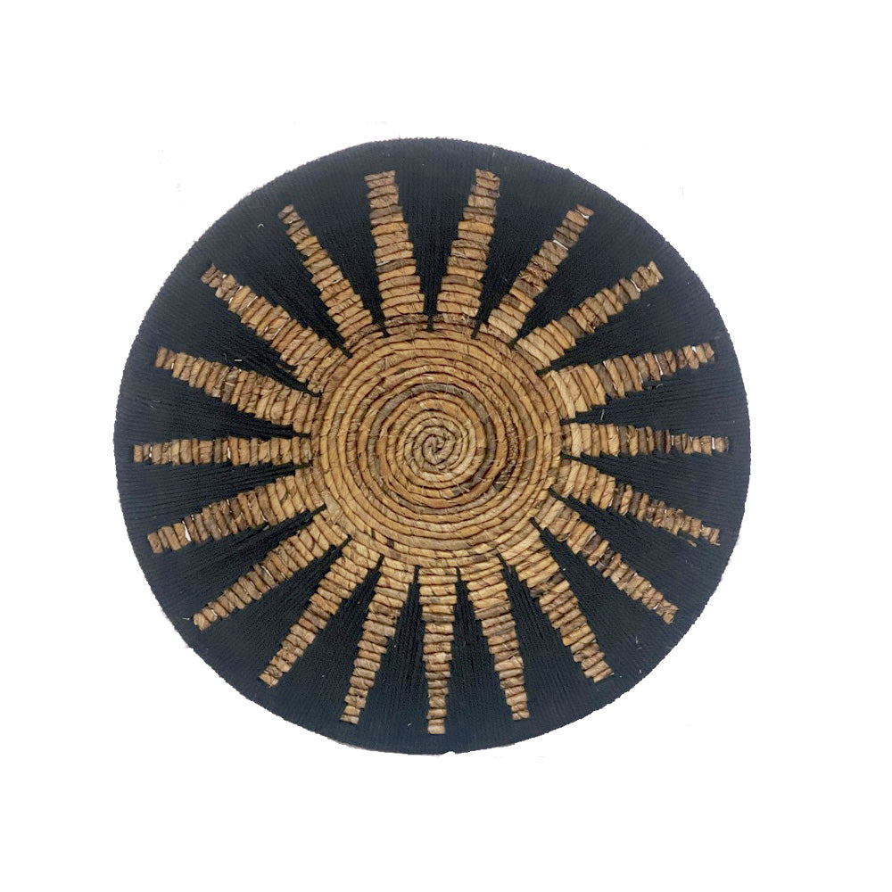 Round Banana Fiber With Black Macrame Wall Decoration MRC212