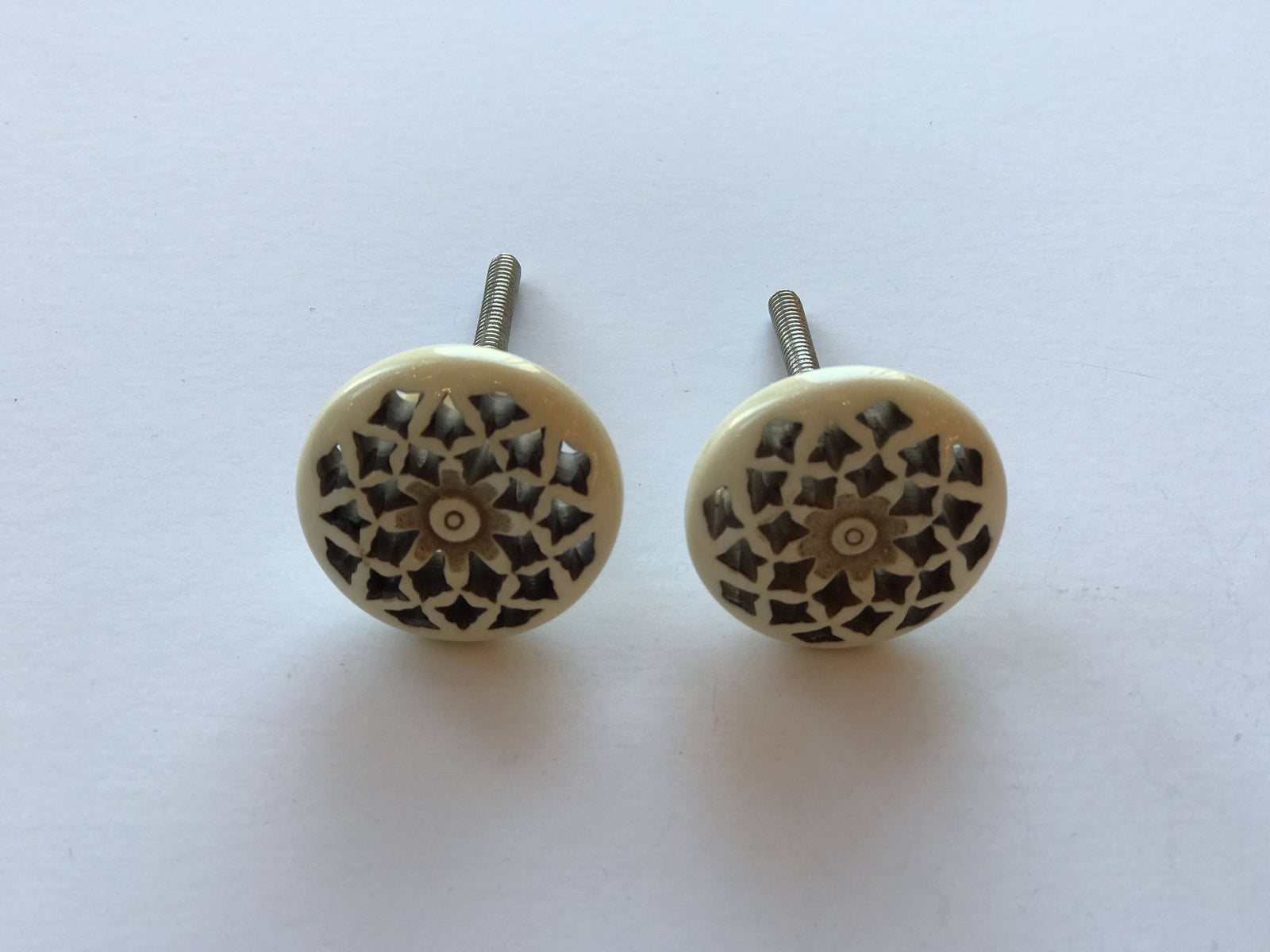 Bone Resin KnobBRKN113 مقبض