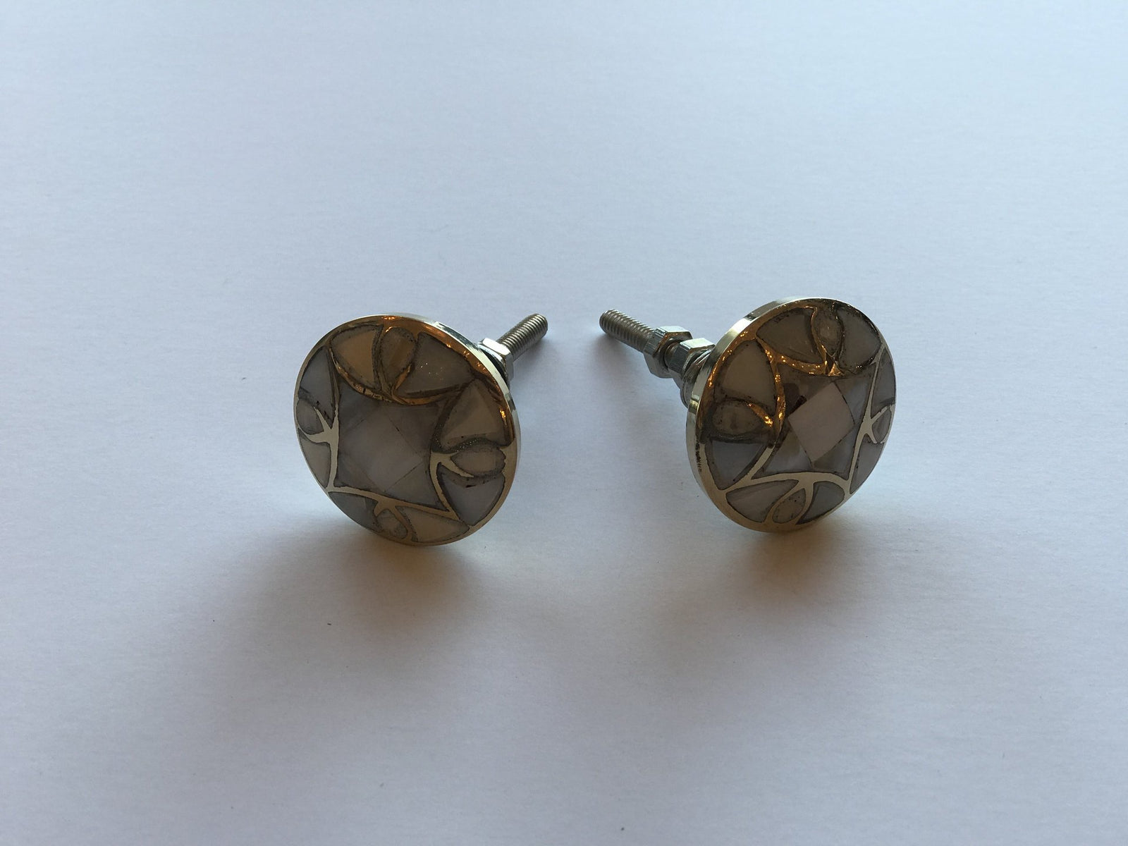 Brass & Mother of Pearl Knob مقبض