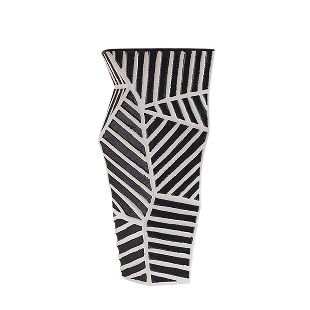 Black & White Ceramic Geometric Vase - A FA-D21045A