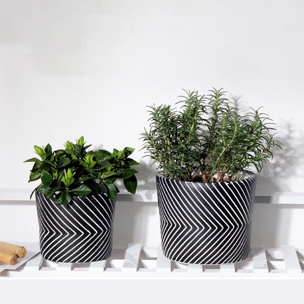 Set of 2 Black & White Concrete Planters ZD-028