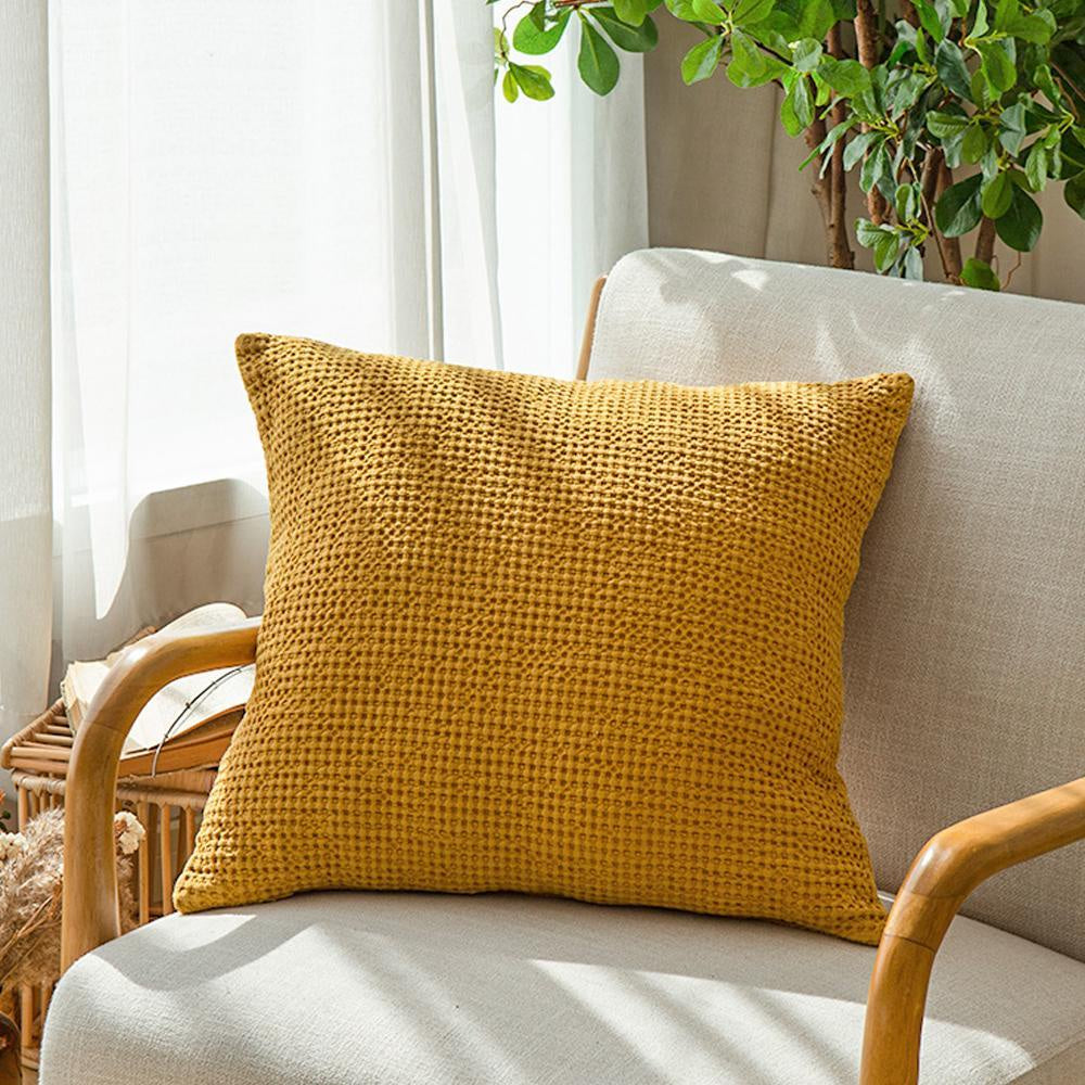 Ochre Cushion وسادة