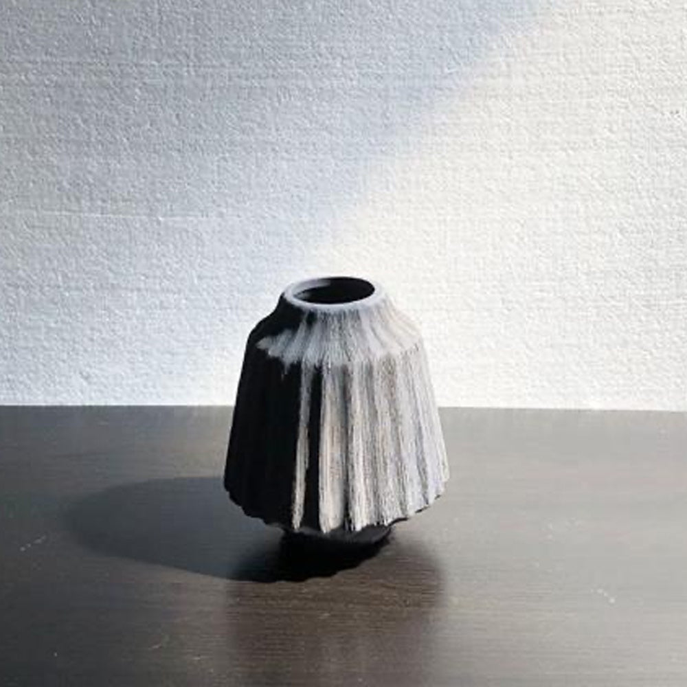 Grey Ceramic Vase LT580-G