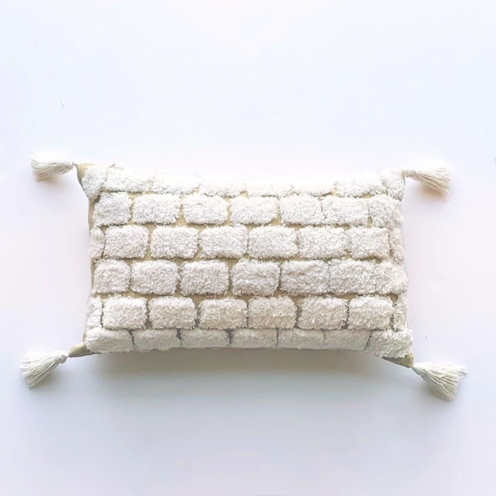 Beige & Ivory Tufted Cushion MND181
