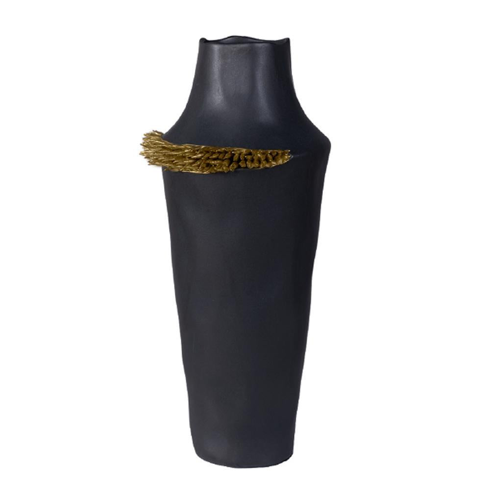 Black Ceramic Vase with Gold Spikes HPDD3673BJ